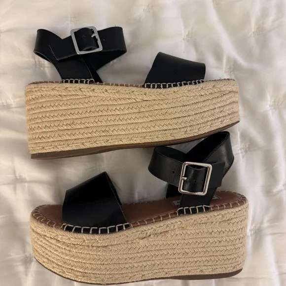 Steve Madden Black Cabo Flatform Sandals - Picture 3 of 6